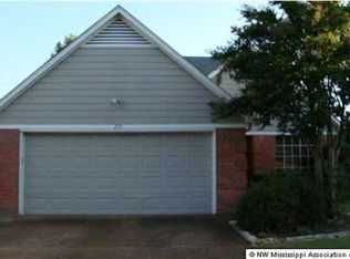 271 Gaslight Cv, Hernando, MS 38632