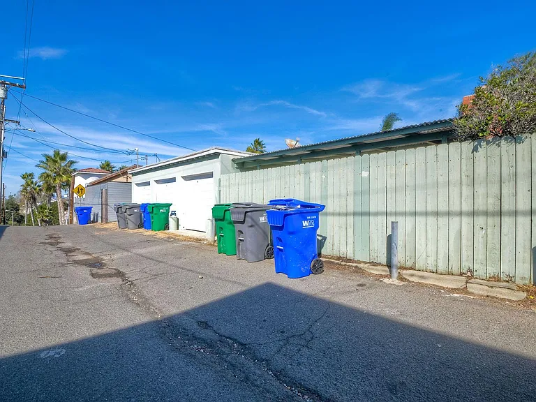 1611 S Myers St — Photo 29