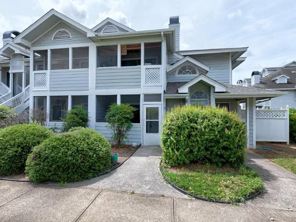 4911 Hollenden Dr APT 104, Raleigh, NC 27616