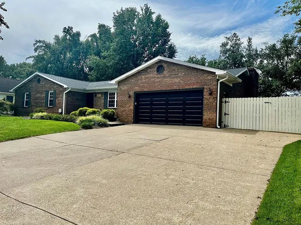5311 Blue Ridge Dr, Newburgh, IN 47630