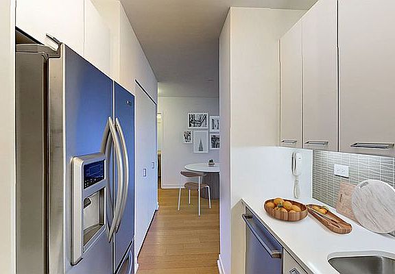 5th image of 250 W 93rd St APT 5D