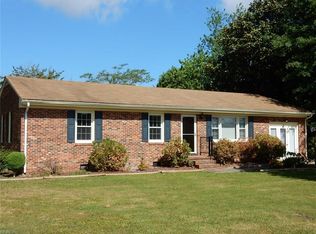 3117 Woodlawn Dr, Suffolk, VA 23434