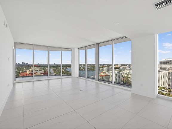 5th image of 151 N Seabreeze Blvd #1803