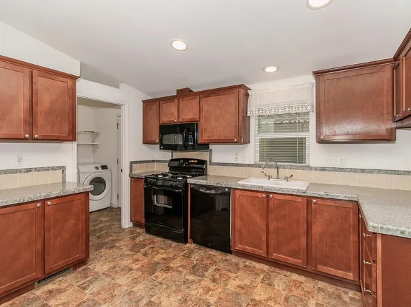 1551 6th Avenue Dr Lot 17, Kingsburg, CA 93631