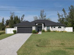 1214 SW 11th Pl, Cape Coral, FL 33991