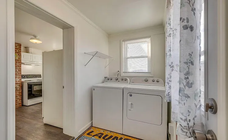 1200 Riverside Ave — Photo 15