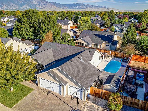 2nd image of 1376 Granborough Dr