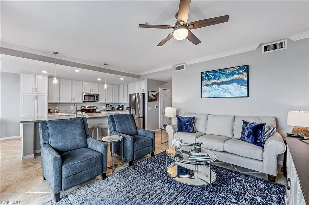 2 bed, 2.0 bath, 1154 sqft, $6,000 — Photo 4