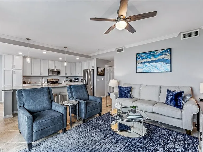 43020 Greenway Blvd #332 — Photo 4