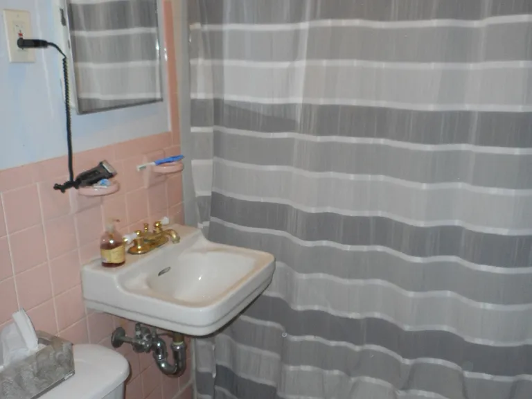 553 Brookline Ave #6 — Photo 3
