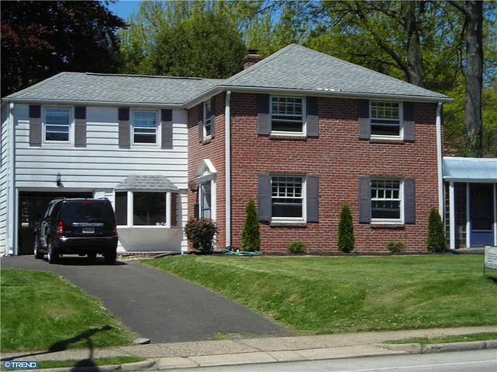 708 Easton Rd photo 1