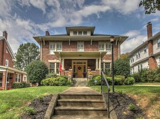 1917 Greenwood Rd SW, Roanoke, VA 24015