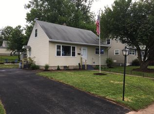 117 Beechwood Dr, Middletown, PA 17057