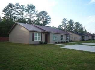 311 Avalon Dr, Carrollton, GA 30117