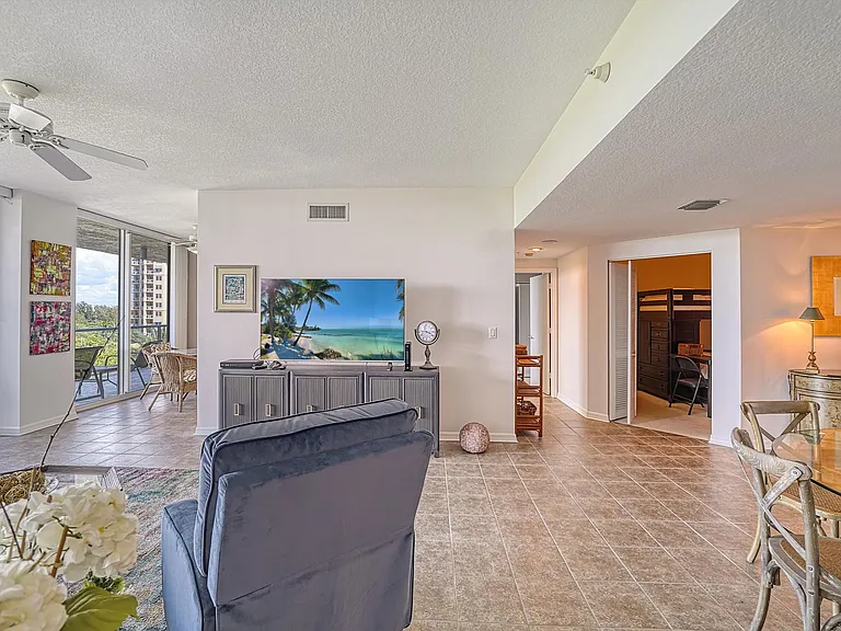 1800 Benjamin Franklin Dr #B508 — Photo 24