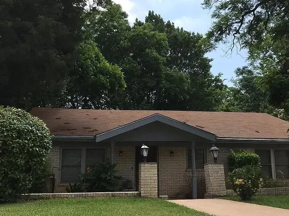 1412 N John St, Palestine, TX 75803