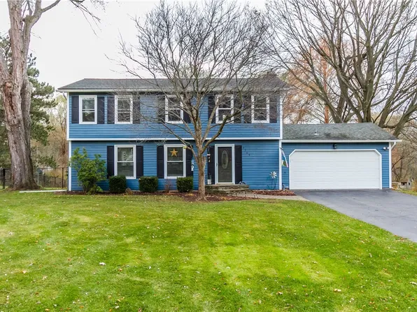 7309 Trillium Trl, Victor, NY 14564