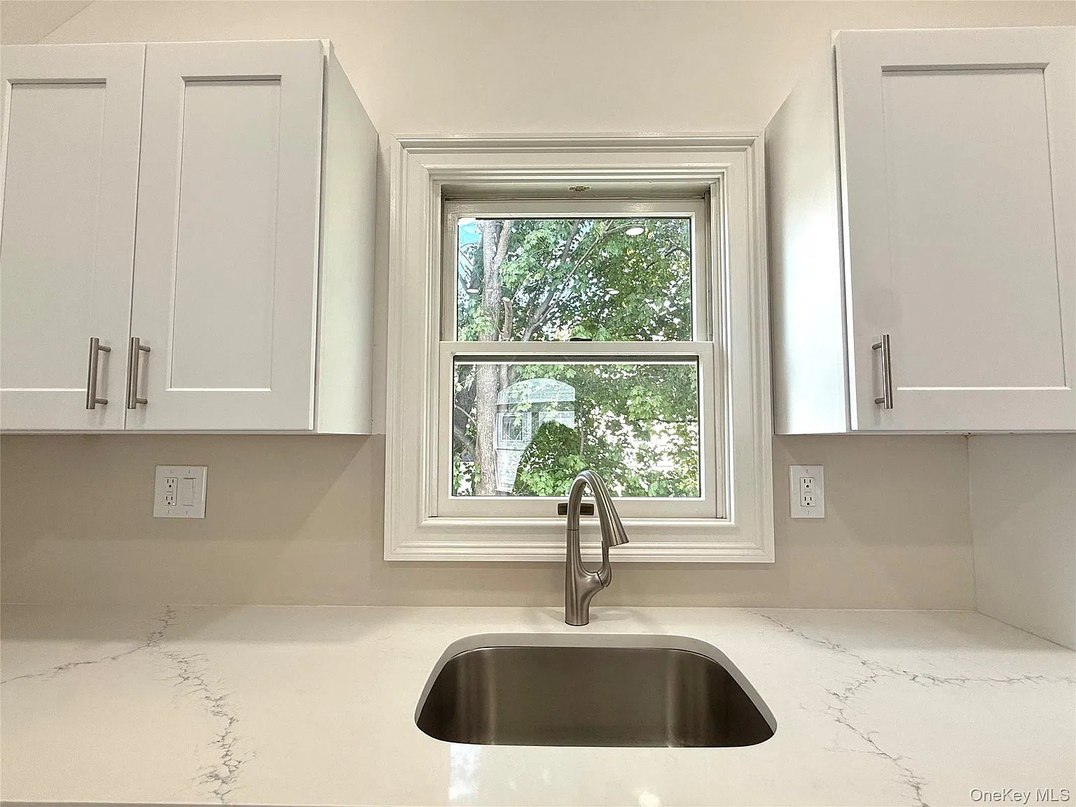 1 bed, 1.0 bath, $3,250 — Photo 3