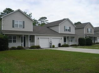 138 Lincoln Dr #A, Newport, NC 28570
