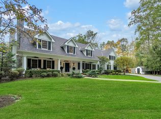 3 Conklin Ct, Allendale, NJ 07401