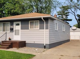 27122 Winslow Ave, Warren, MI 48092