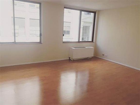3rd image of 350 W 50th St APT 2Y
