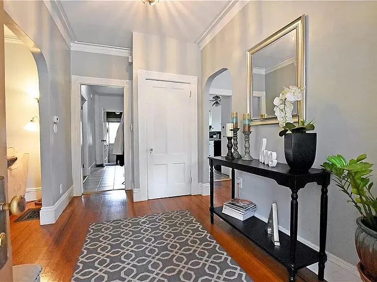 223 Armington St — Photo 5