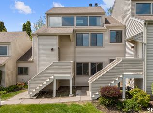 West Farms Ridge, New Britain, CT 06053