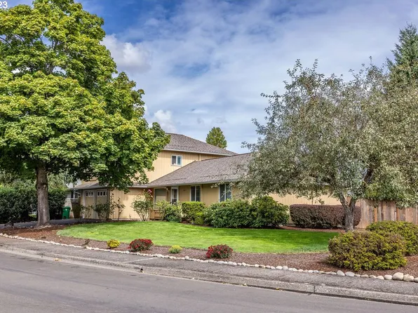 4005 Wakefield Ct, Eugene, OR 97404