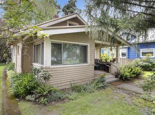 803 SE Lambert St, Portland, OR 97202