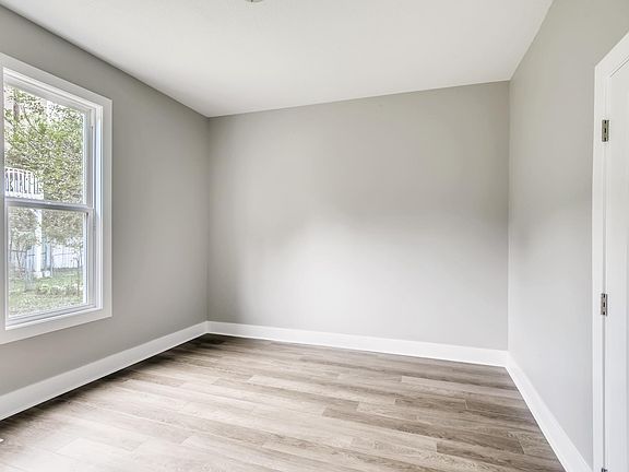 2nd image of 1846 Polk St NE #1