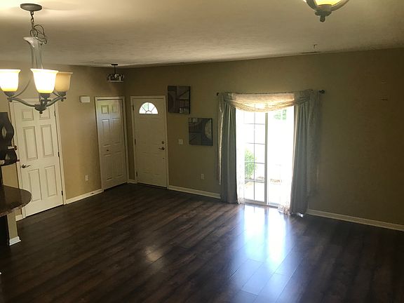 2nd image of 3526 River Run St SW