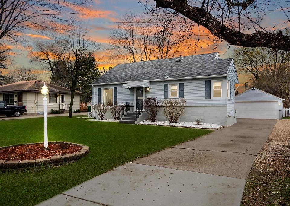 1st image of 6706 Cloverdale Ave
