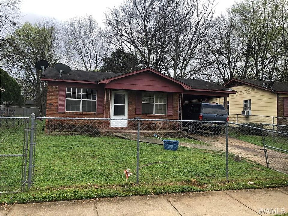 1st image of 2685 21st St
