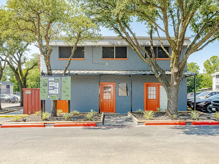 Cantera Apartment Homes — Photo 8