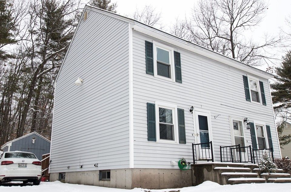 2nd image of 7 Crestwood Dr