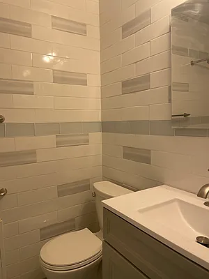 Rented by Compass | media 40