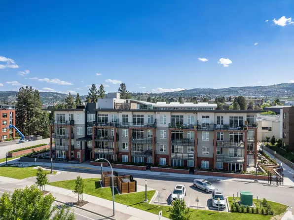885 University Dr #113, Kamloops, BC V2C 0K2