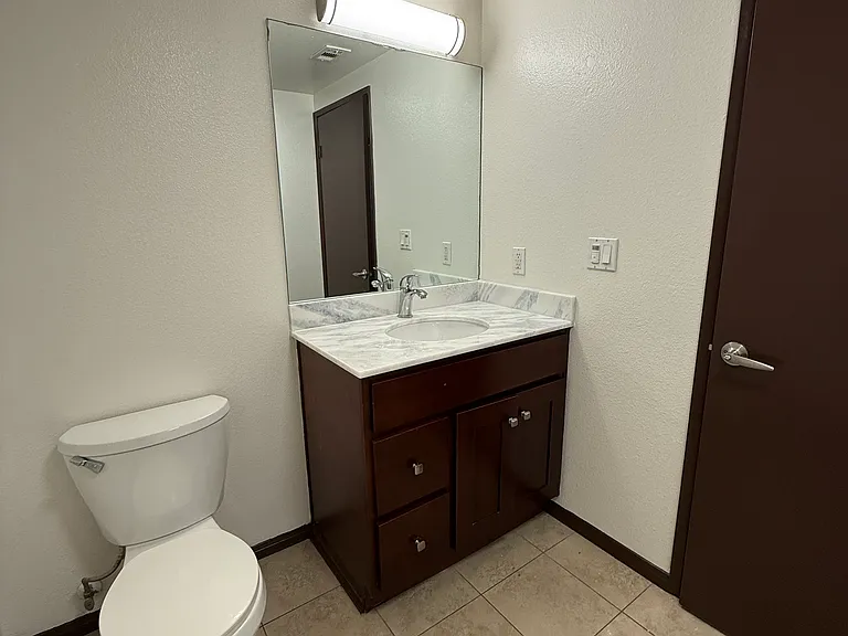 813 S Union Ave #303 — Photo 10