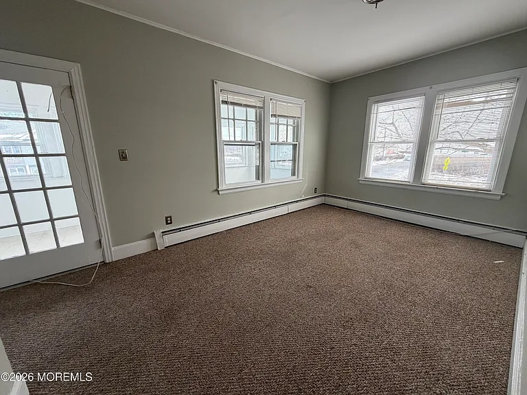 42 Cottage Pl #2 — Photo 9