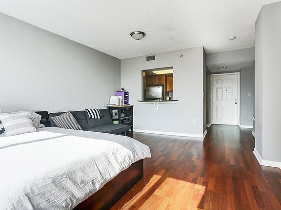 3rd image of 1280 W Peachtree St NW