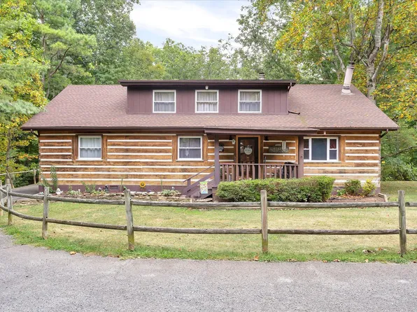3902 Upper Craigs Creek Rd, Catawba, VA 24070