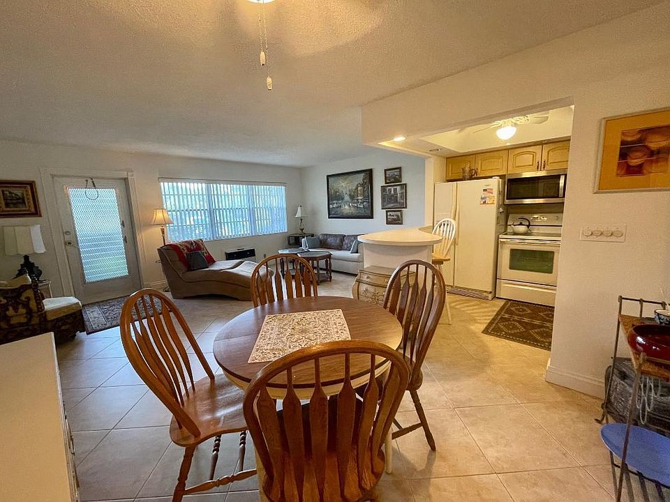 1st image of 304 Sheffield M