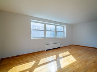 1990 Delaware Ave #3, Buffalo, NY 14216