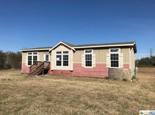 441 Cologne Rd, Victoria, TX 77905