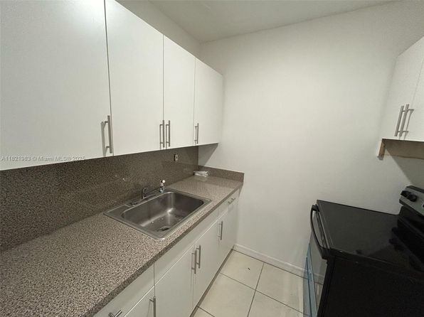 1590 NE 125th Ter #2