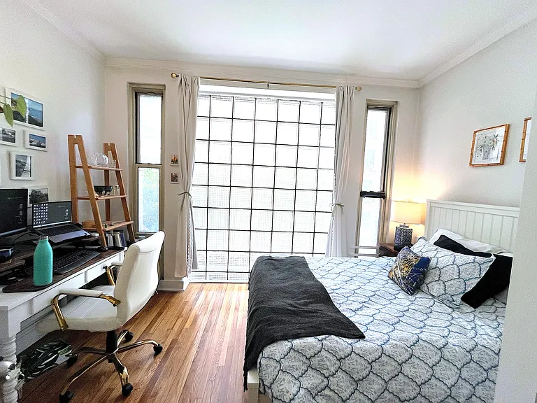 330 E 58th St #5A — Photo 3