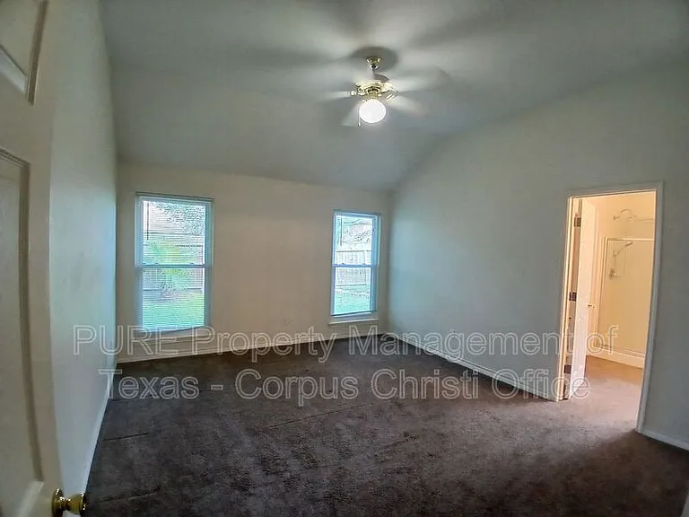 7609 Cold Springs Dr — Photo 14
