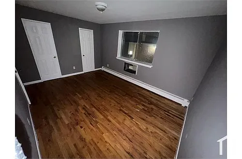 104 Montclair Ave Photo 1