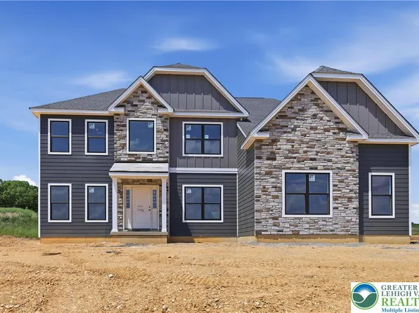 3486 George St #2, North Whitehall Township, PA 18078